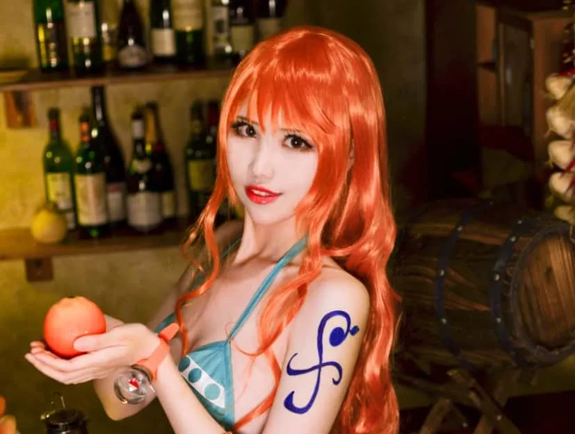 魅力满满的kaya萱《娜美》cosplay,让你仿佛置身于《ONE PIECE》世界!插图2 魅力满满的kaya萱《娜美》cosplay,让你仿佛置身于《ONE PIECE》世界!插图2