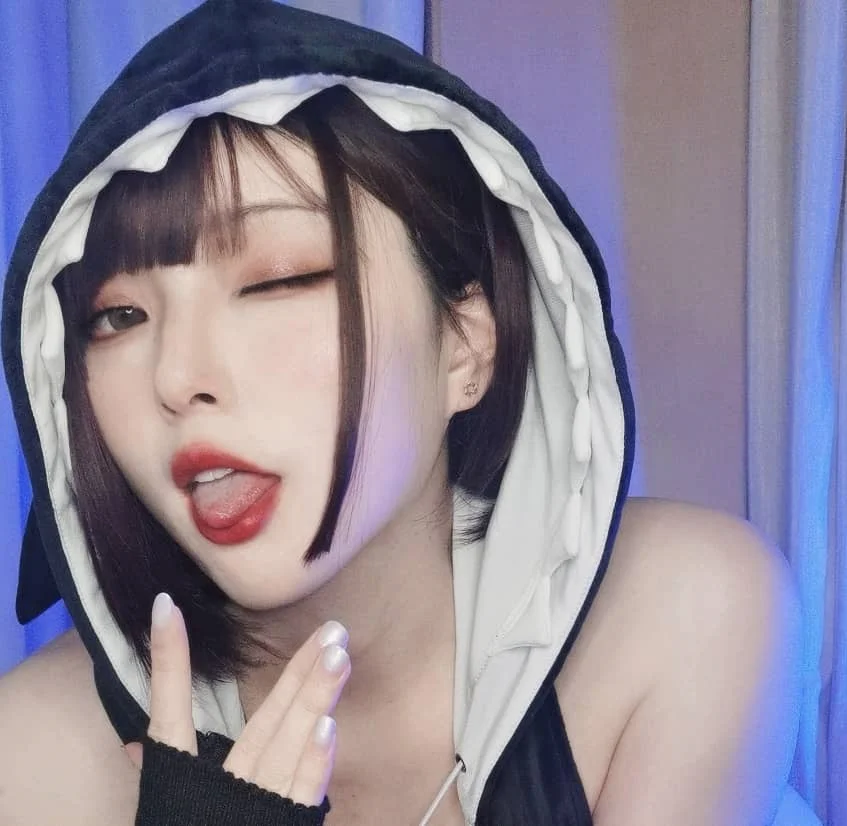 Natsuko夏夏子《虎鲸自摄》赏析，你畅游海洋奇幻之旅！插图3