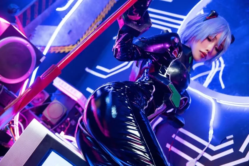 eliza喵喵小姐姐cos《绫波丽》完美还原,28p作品赏析插图3 eliza喵喵小姐姐cos《绫波丽》完美还原,28p作品赏析插图3