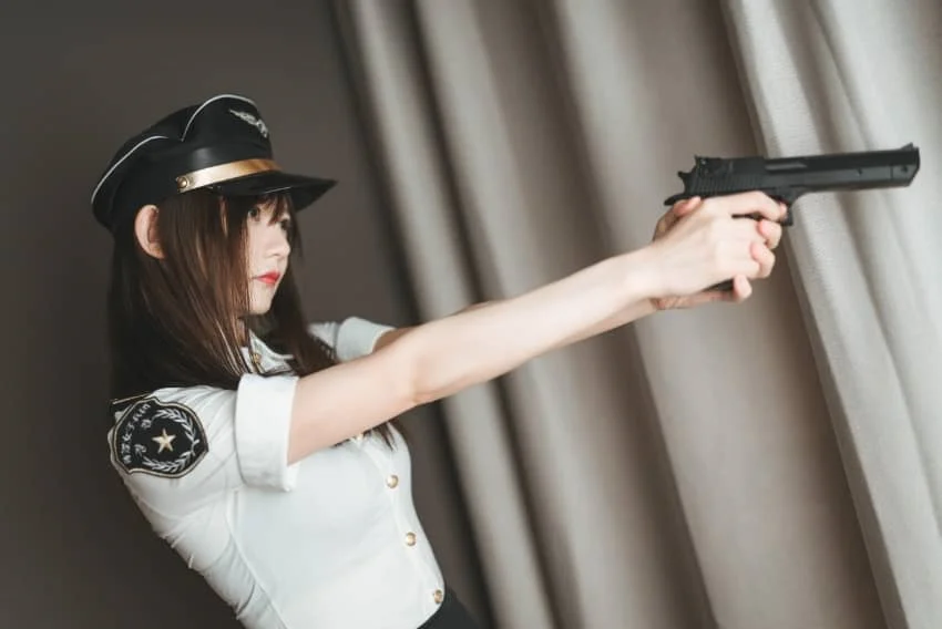 51酱小姐姐《九月制服》：警界魅力再现，让你心跳加速！插图2