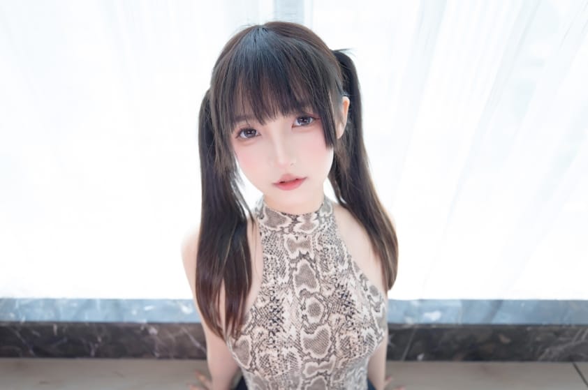 %title插图%num神楽坂真冬《蟒纹旗袍》:重拾老上海时代魅力的完美演绎 %title插图%num神楽坂真冬《蟒纹旗袍》:重拾老上海时代魅力的完美演绎