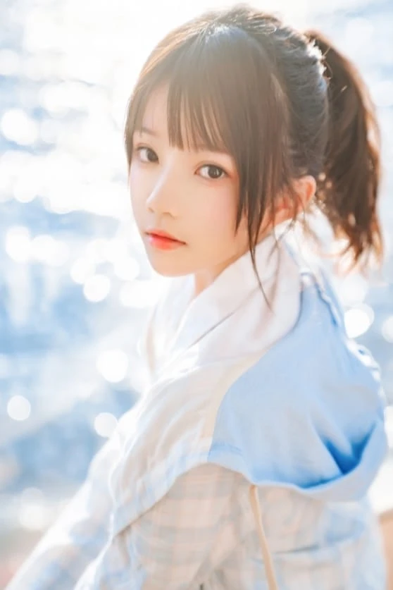 阳光下的精灵：桜桃喵的《感光》之旅插图2