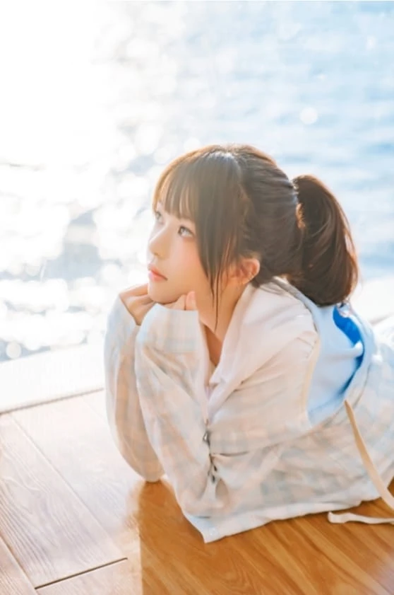 阳光下的精灵：桜桃喵的《感光》之旅插图3