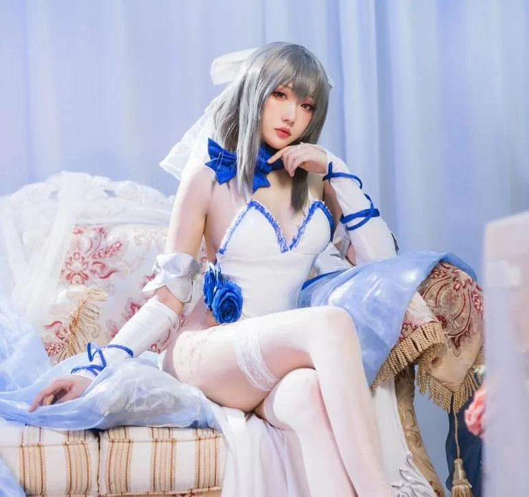 瓜希酱最新路易九世礼服， 大凤jk和玉藻前cos图片