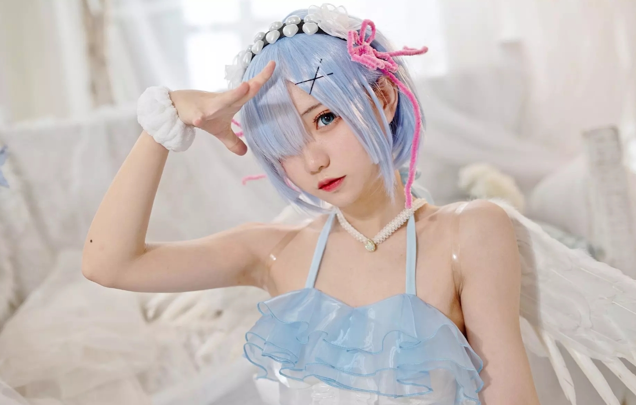 花柒 Hana：降临，化身天使蕾姆蓝！插图2