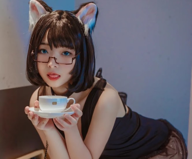 yuuhui玉汇扮猫系列:从黑裙猫猫到黑猫女仆的多重魅力插图 yuuhui玉汇扮猫系列:从黑裙猫猫到黑猫女仆的多重魅力插图