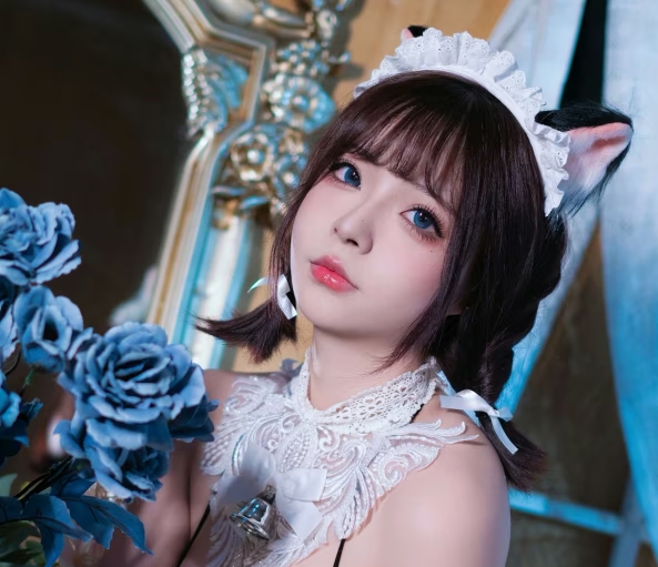 yuuhui玉汇扮猫系列:从黑裙猫猫到黑猫女仆的多重魅力插图2 yuuhui玉汇扮猫系列:从黑裙猫猫到黑猫女仆的多重魅力插图2