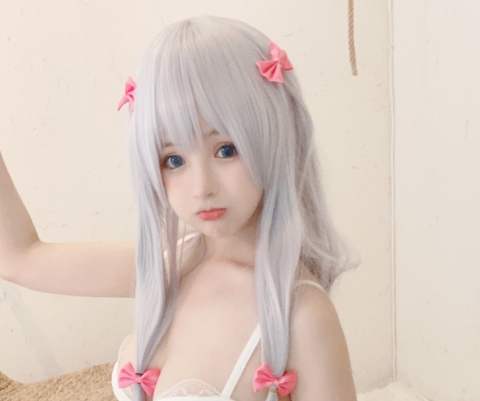 桜井宁宁《和泉纱雾》Cosplay作品赏析：纯真与俏皮的结合