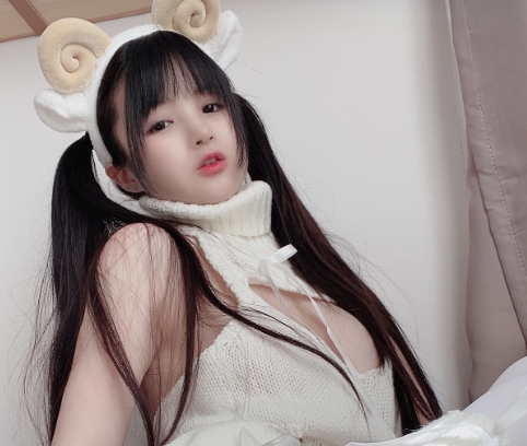 桜井宁宁《绵羊少女》Cosplay作品赏析:甜美与俏皮的完美呈现插图4 桜井宁宁《绵羊少女》Cosplay作品赏析:甜美与俏皮的完美呈现插图4