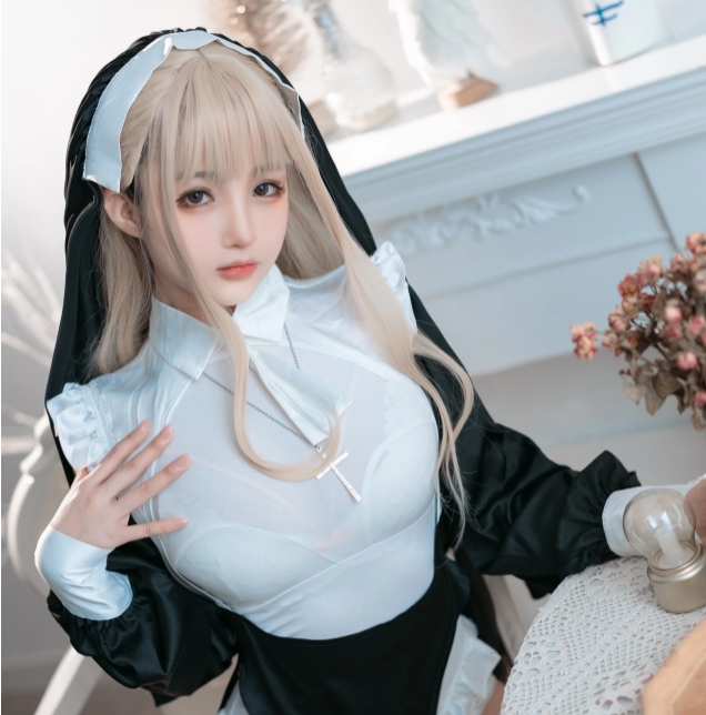 桜井宁宁的修女COSPLAY——她的甜美与神秘完美结合插图4