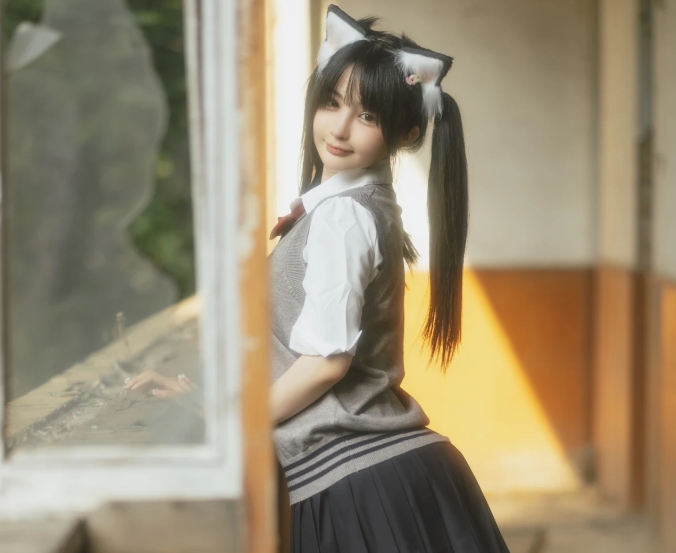 桜井宁宁废墟jk cosplay：梦幻与现实的完美交融