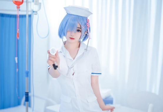 桜井宁宁演绎雷姆护士cosplay,甜美与治愈并存插图4 桜井宁宁演绎雷姆护士cosplay,甜美与治愈并存插图4
