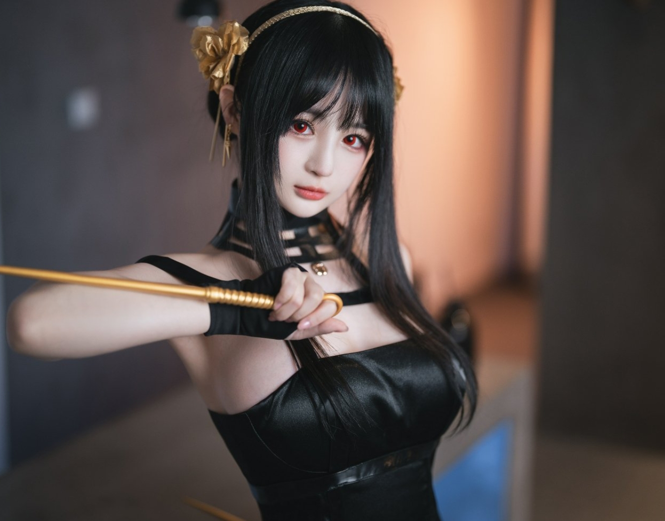 桜井宁宁《约尔太太》：演绎的黑色魅力