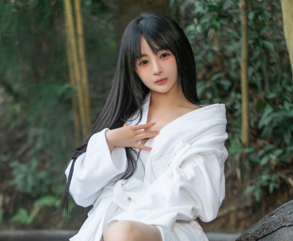 桜井宁宁 “温泉”浴袍：尽享宁静与美丽插图4