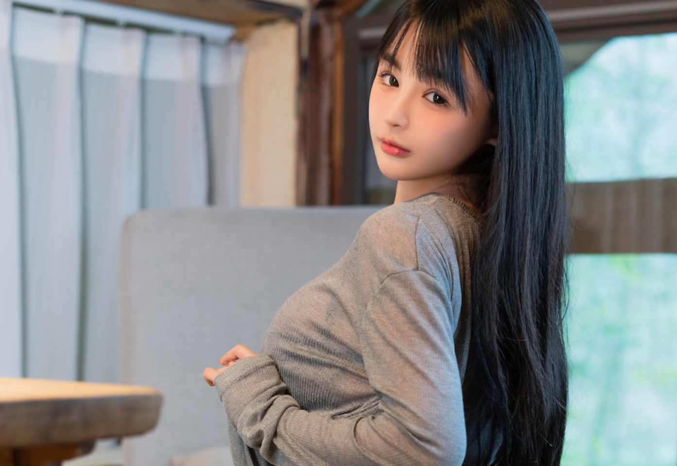 桜井宁宁微醺的后辈：轻松又迷人的气质展现插图3