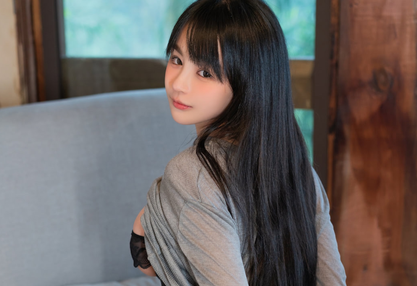 桜井宁宁微醺的后辈：轻松又迷人的气质展现插图4