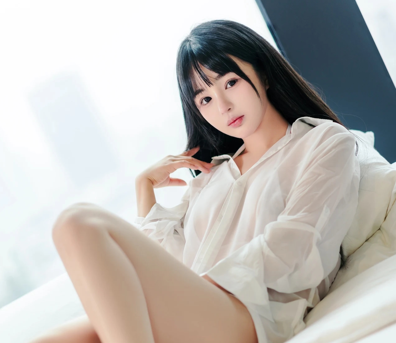 桜井宁宁《男友衬衫》：甜美又带点调皮的魅力插图4