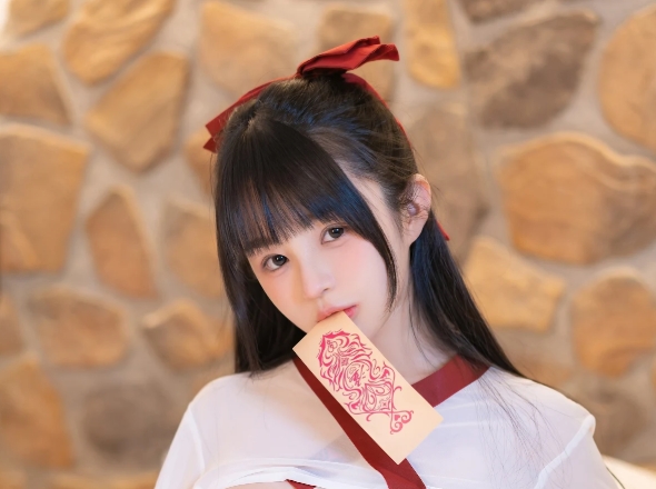 桜井宁宁《巫女》：一场神秘又俏皮的角色扮演插图3