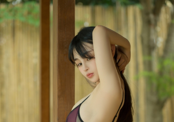 桜井宁宁《和风比基尼》：在夏日微风中绽放的诱人风情