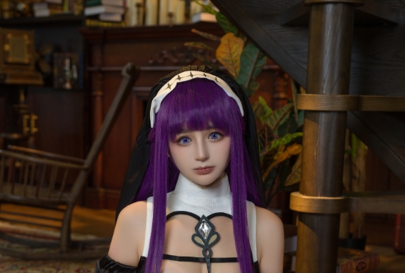 桜井宁宁《黑菲伦》:一场与黑暗力量的亲密接触插图3 桜井宁宁《黑菲伦》:一场与黑暗力量的亲密接触插图3