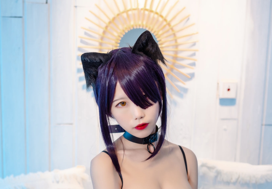 水淼aqua的《黑猫》:性感与俏皮的完美结合