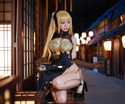 水淼aqua的《金瓶梅》Cosplay:柔美与力量的交织