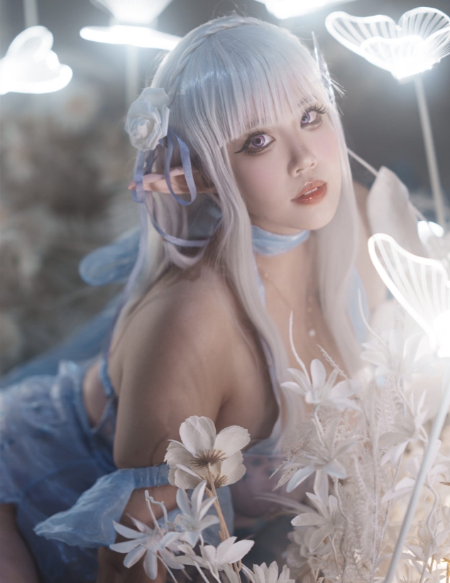 小完能干脆面qvq写真合集下载:爱蜜莉雅、可畏与梦幻花园高质量Cos作品赏析插图1 小完能干脆面qvq写真合集下载:爱蜜莉雅、可畏与梦幻花园高质量Cos作品赏析插图1