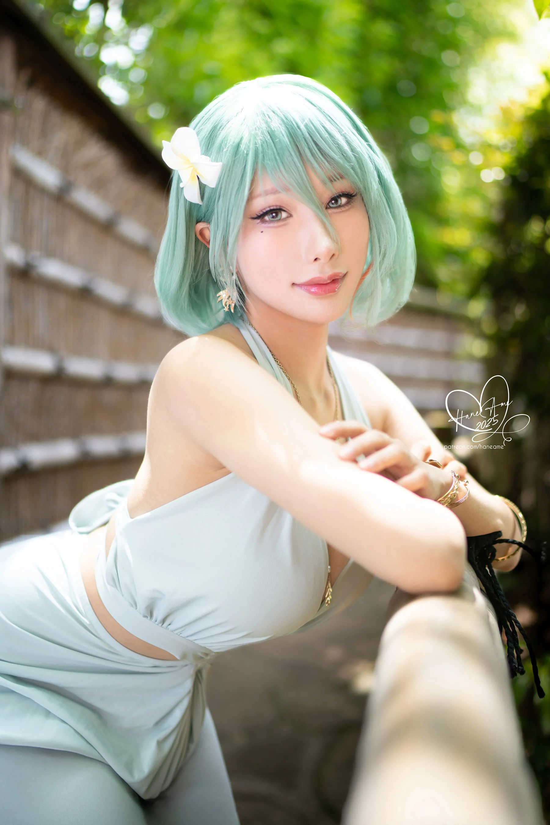 妩媚眼神的绝对支配：雨波_HaneAme——拥有 400+ 套精品的 Cos 圈活传奇插图1