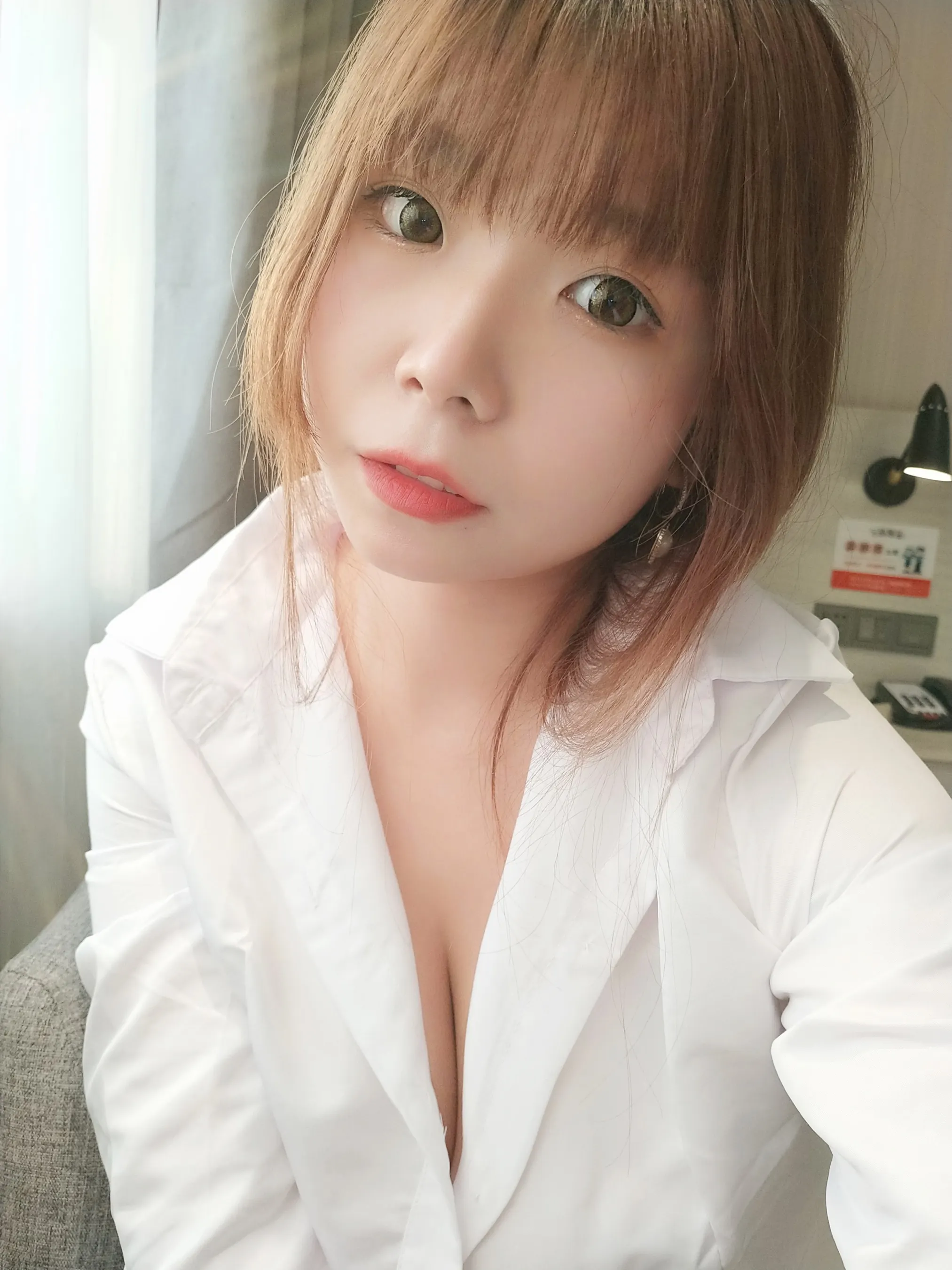 不想加班的颜颜最迷人?无颜小天使wy 精选特辑:解锁纯欲系视觉天花板插图1 不想加班的颜颜最迷人?无颜小天使wy 精选特辑:解锁纯欲系视觉天花板插图1